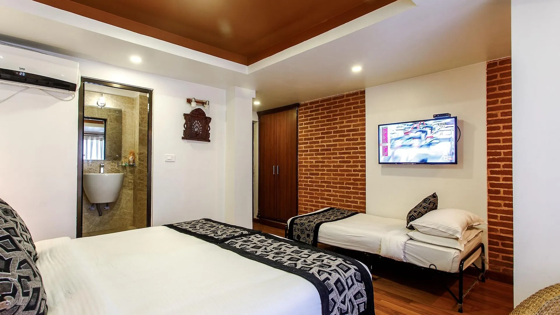 Hotel Shreesu Kathmandu
