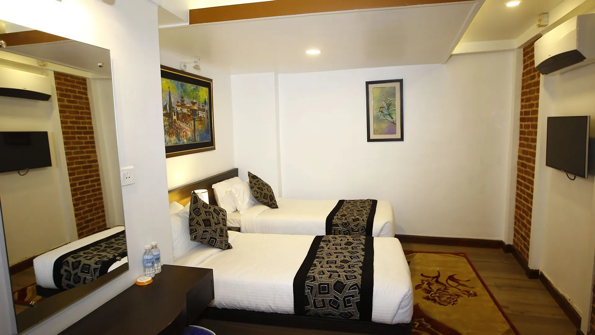 Hotel Shreesu Катманду